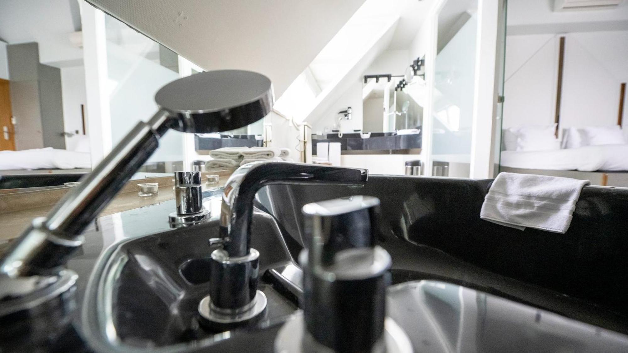 Hostellerie Klokhof Kortrijk Ngoại thất bức ảnh